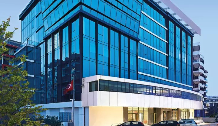 Acıbadem Bayraklı Tıp Merkezi